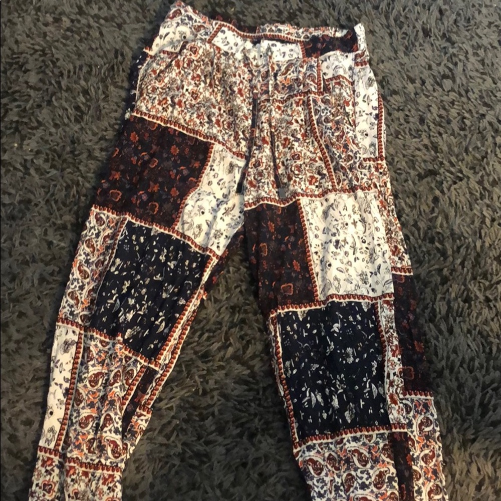 Floral Primark size USA 2 flowy pants